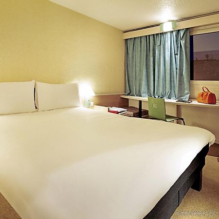 Ibis Lyon L'Isle D'Abeau 호텔 외부 사진