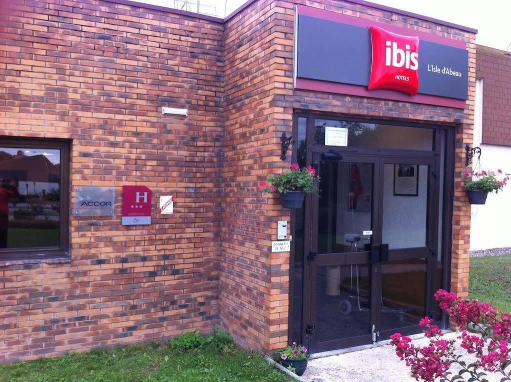 Ibis Lyon L'Isle D'Abeau 호텔 외부 사진
